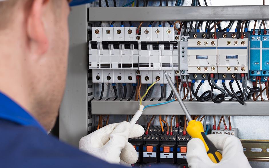 électricien en urgence Achères-la-Forêt